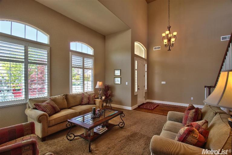 823 Kali Pl, Rocklin, CA 95765 photo 2
