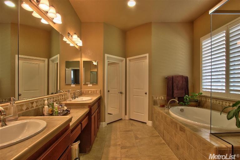 823 Kali Pl, Rocklin, CA 95765 photo 14
