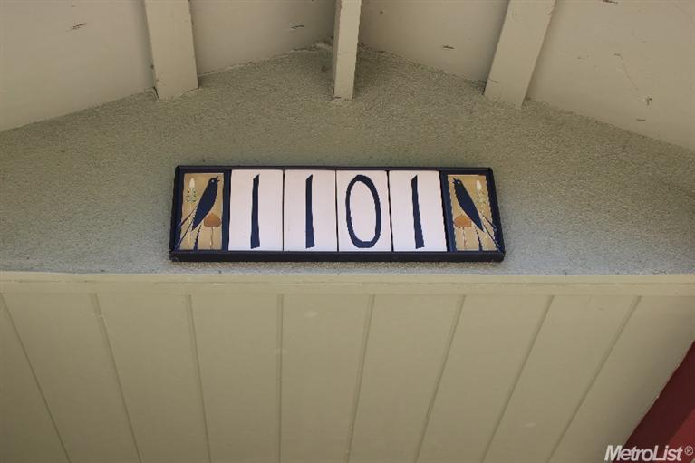 1101 Chestnut Ln, Davis, CA 95616 photo 4