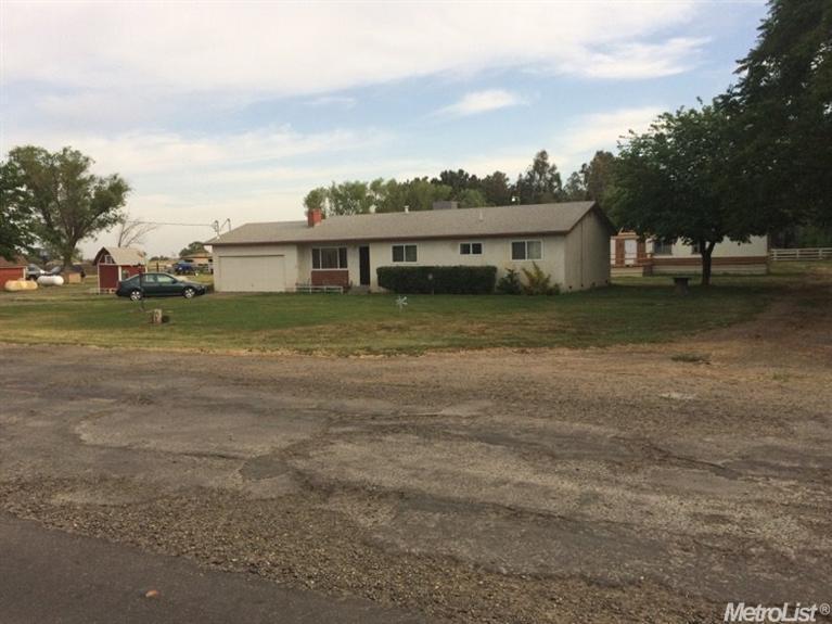 21315 Second Ave, Stevinson, CA 95374 photo 2
