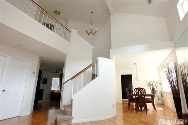8634 Shadow Crest Cir, Antelope, CA 95843 photo 3
