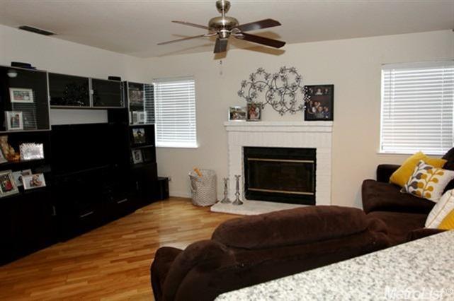 8634 Shadow Crest Cir, Antelope, CA 95843 photo 5