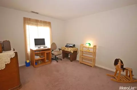 232 Romanov Ct, Patterson, CA 95363 photo 24