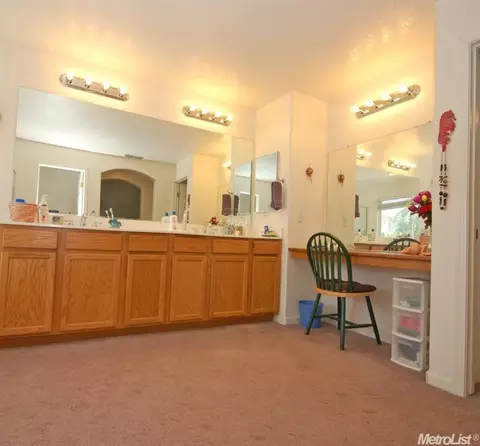 232 Romanov Ct, Patterson, CA 95363 photo 14