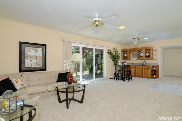 7331 Nob Hill Dr, Carmichael, CA 95608 photo 12