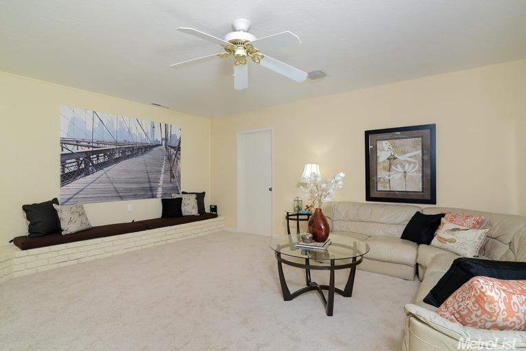 7331 Nob Hill Dr, Carmichael, CA 95608 photo 13