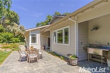 27284 Willowbank Rd, Davis, CA 95618 photo 2