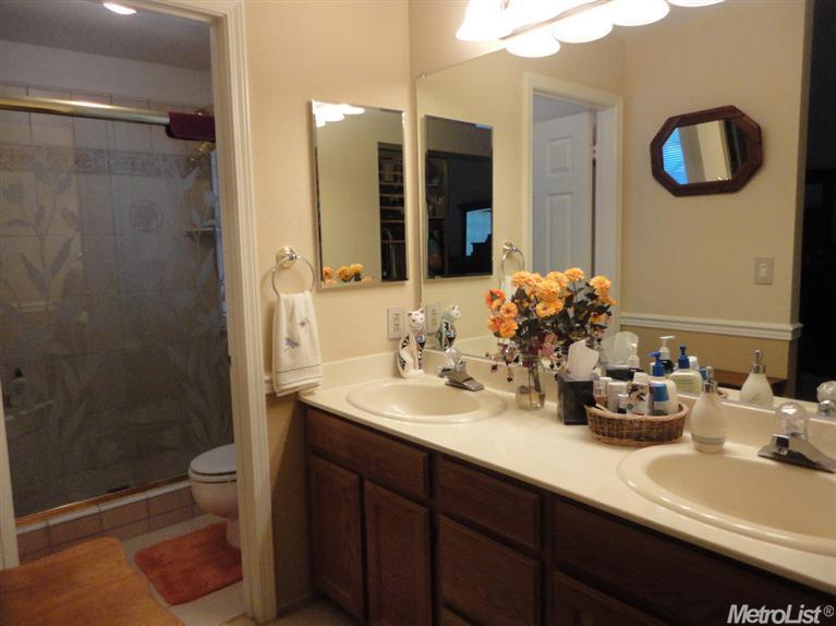 8212 Brick Hearth Pl, Antelope, CA 95843 photo 13