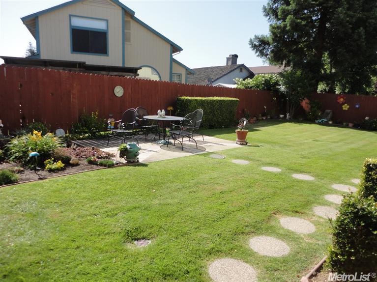 8212 Brick Hearth Pl, Antelope, CA 95843 photo 16