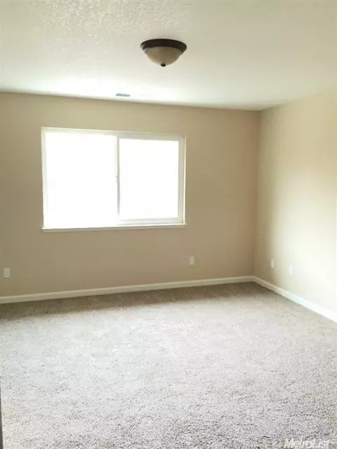 3542 Elon Ct, Turlock, CA 95382 photo 16