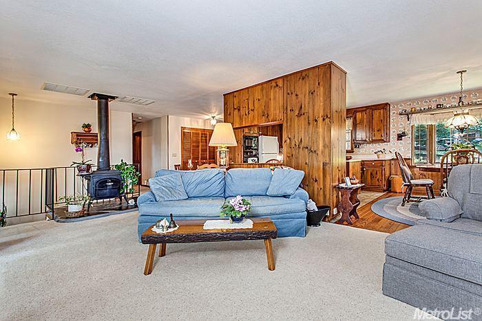 5666 Acorn Valley Rd, Georgetown, CA 95634 photo 12