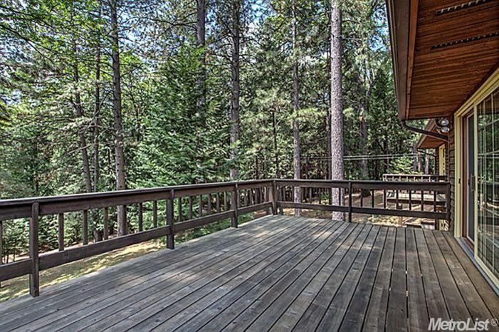 5666 Acorn Valley Rd, Georgetown, CA 95634 photo 8