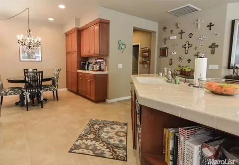 1750 Daniels St, Manteca, CA 95337 photo 7