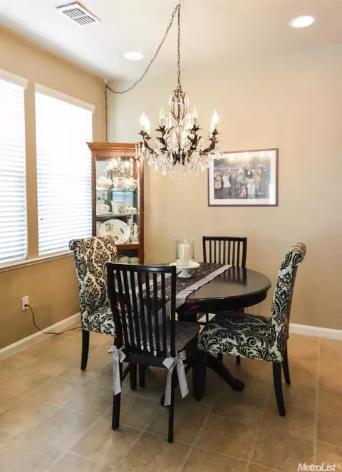 1750 Daniels St, Manteca, CA 95337 photo 8