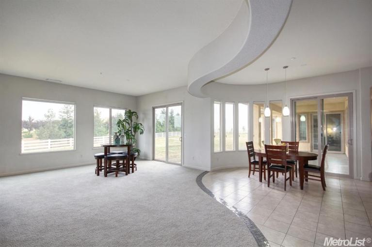 9801 Trailhead Ct, Wilton, CA 95693 photo 7