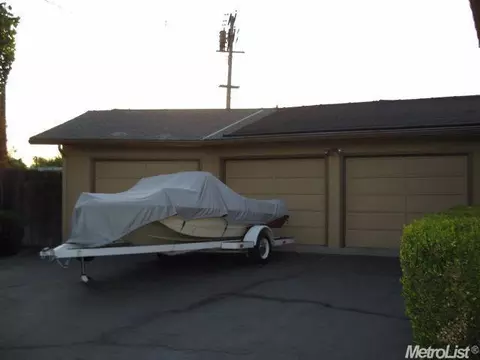 2401 Henry Ave, Ceres, CA 95307 photo 2