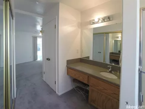 3900 Beyer Park Dr, Modesto, CA 95355 photo 14