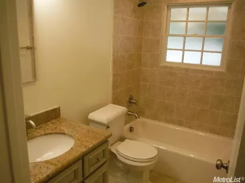 3042 Concord Pl, Davis, CA 95618 photo 7