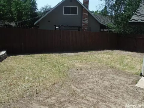 3042 Concord Pl, Davis, CA 95618 photo 8