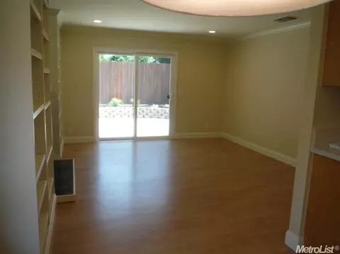 3042 Concord Pl, Davis, CA 95618 photo 3