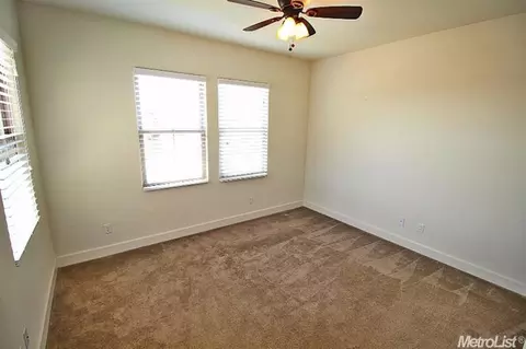 1164 Como Dr, Manteca, CA 95337 photo 7