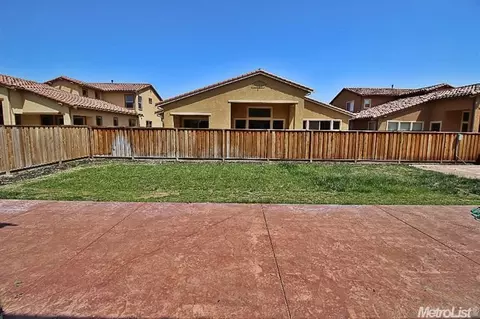 1164 Como Dr, Manteca, CA 95337 photo 16