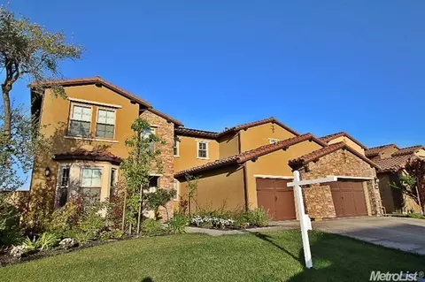 1164 Como Dr, Manteca, CA 95337 photo 1