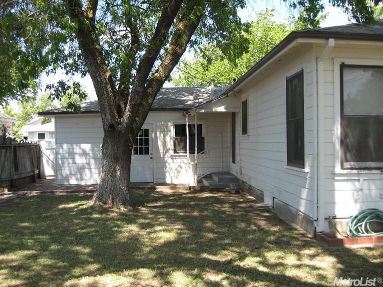 302 W 23rd St, Tracy, CA 95376 photo 3