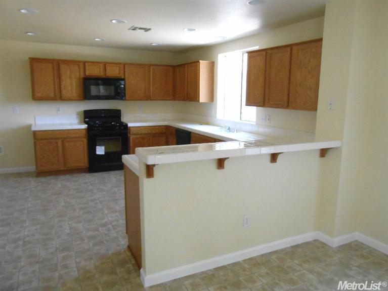 1101 Shearwater Dr, Patterson, CA 95363 photo 8
