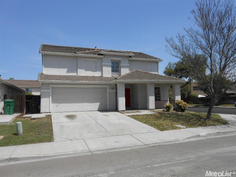 1101 Shearwater Dr, Patterson, CA 95363 photo 1