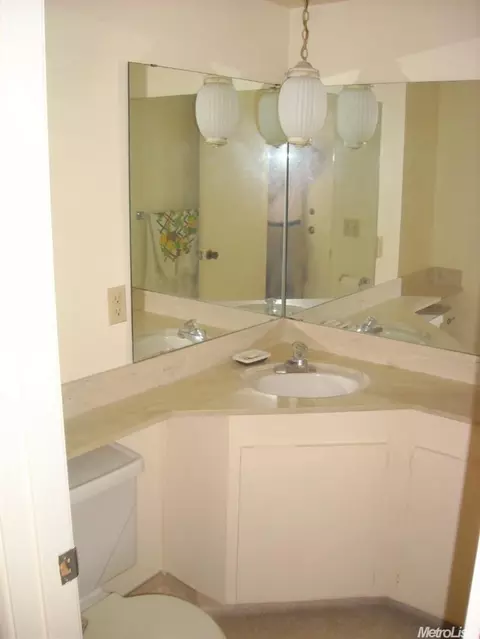 6009 Via Casitas, Carmichael, CA 95608 photo 4