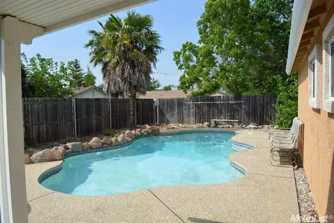 4627 Tuttle Dr, Rocklin, CA 95677 photo 24