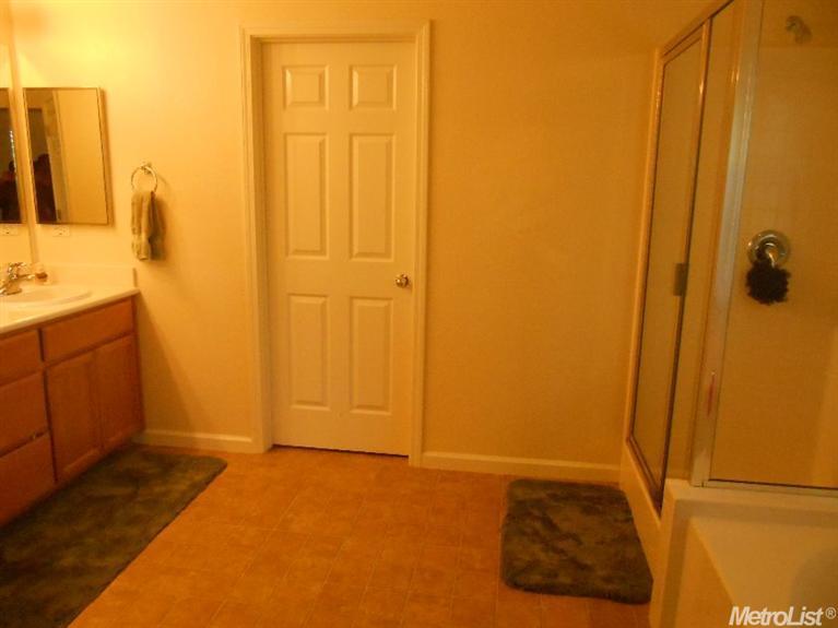 2546 Ozark Dr, Tracy, CA 95304 photo 10