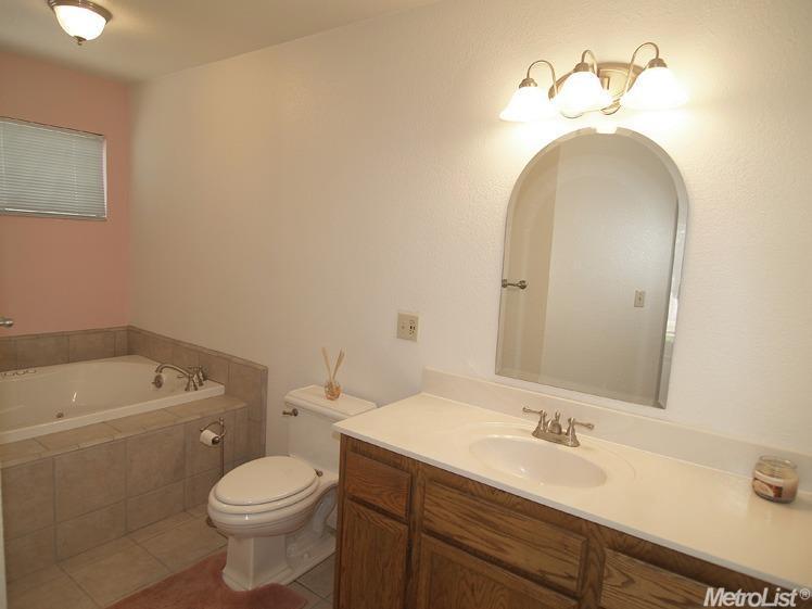 3025 Mammoth Way, Modesto, CA 95355 photo 15