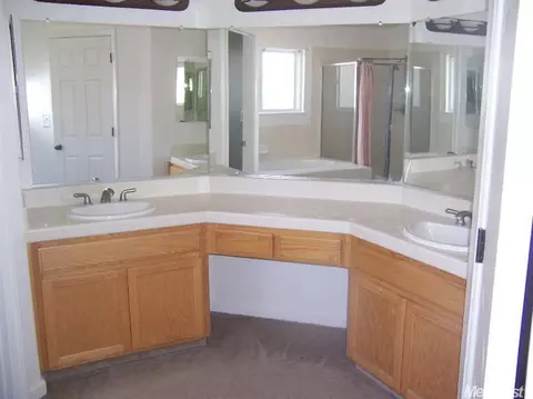 1817 Winding River Ct, Manteca, CA 95337 photo 12