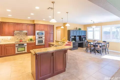2731 Amatchi Ct, Tracy, CA 95304 photo 7