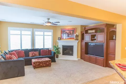 2731 Amatchi Ct, Tracy, CA 95304 photo 9