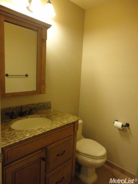 2425 Walnut Grove Way, Modesto, CA 95355 photo 14
