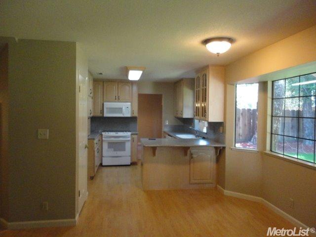 2425 Walnut Grove Way, Modesto, CA 95355 photo 4