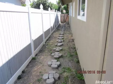 1421 Buttonwillow Dr, Modesto, CA 95355 photo 21