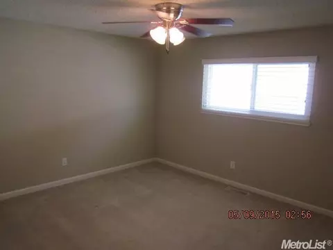 1421 Buttonwillow Dr, Modesto, CA 95355 photo 10