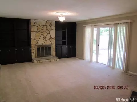1421 Buttonwillow Dr, Modesto, CA 95355 photo 3