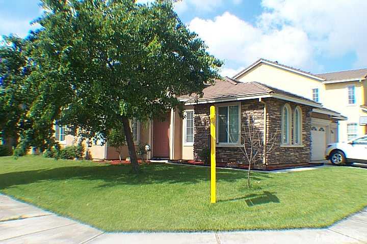 1902 Caprice Dr, Turlock, CA 95382 photo 1