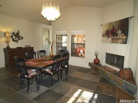 601 Cherry Hill Ct, Modesto, CA 95356 photo 8