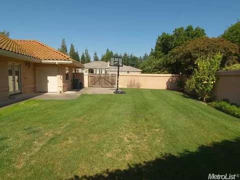 601 Cherry Hill Ct, Modesto, CA 95356 photo 20