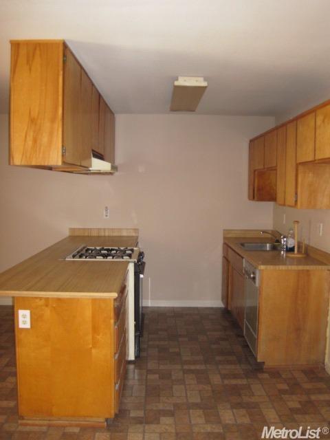 2809 Park Pl, Modesto, CA 95350 photo 5