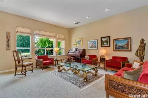 5608 Hoag Pl, Davis, CA 95618 photo 7
