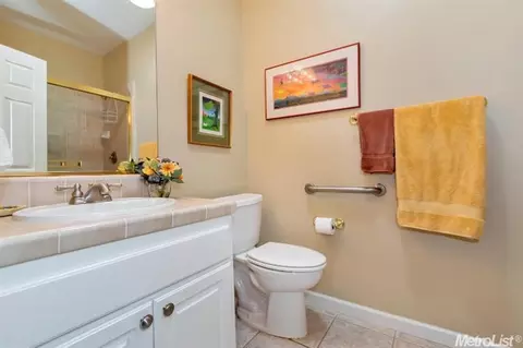 5608 Hoag Pl, Davis, CA 95618 photo 13