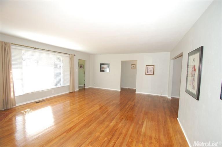 1211 Wellesley Ave, Modesto, CA 95350 photo 6