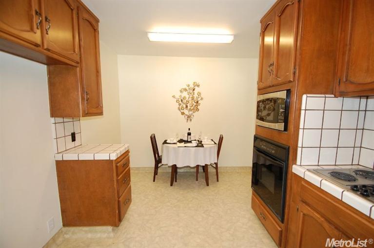 1211 Wellesley Ave, Modesto, CA 95350 photo 12